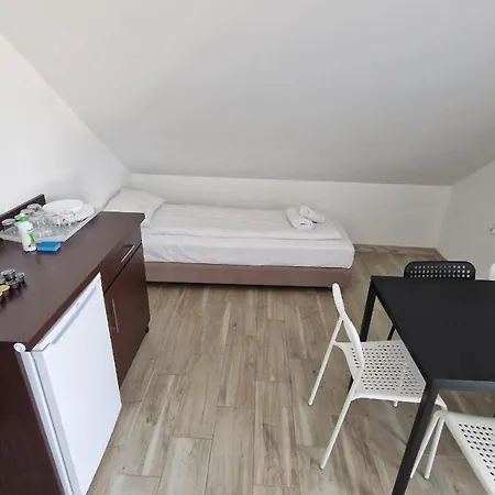Gesi Puch 3* Gąski